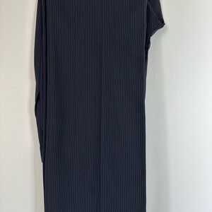 Elegant tailored pinstripe navy suit women Medium